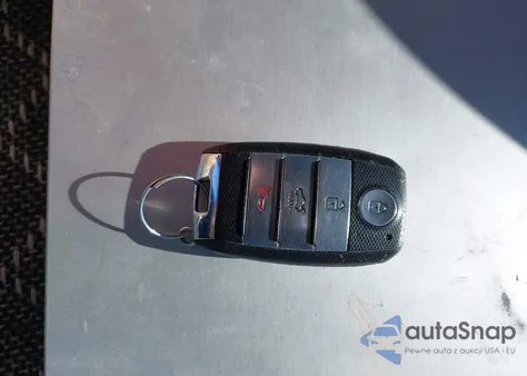 2016 Kia Optima Sxl Turbo z USA, uszkodzony, nr VIN 5XXGV4L25GG079999